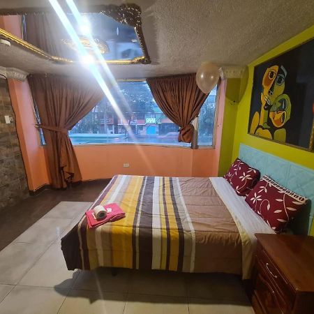 Hostal Miguel Angel Hotel Quito Ruang foto